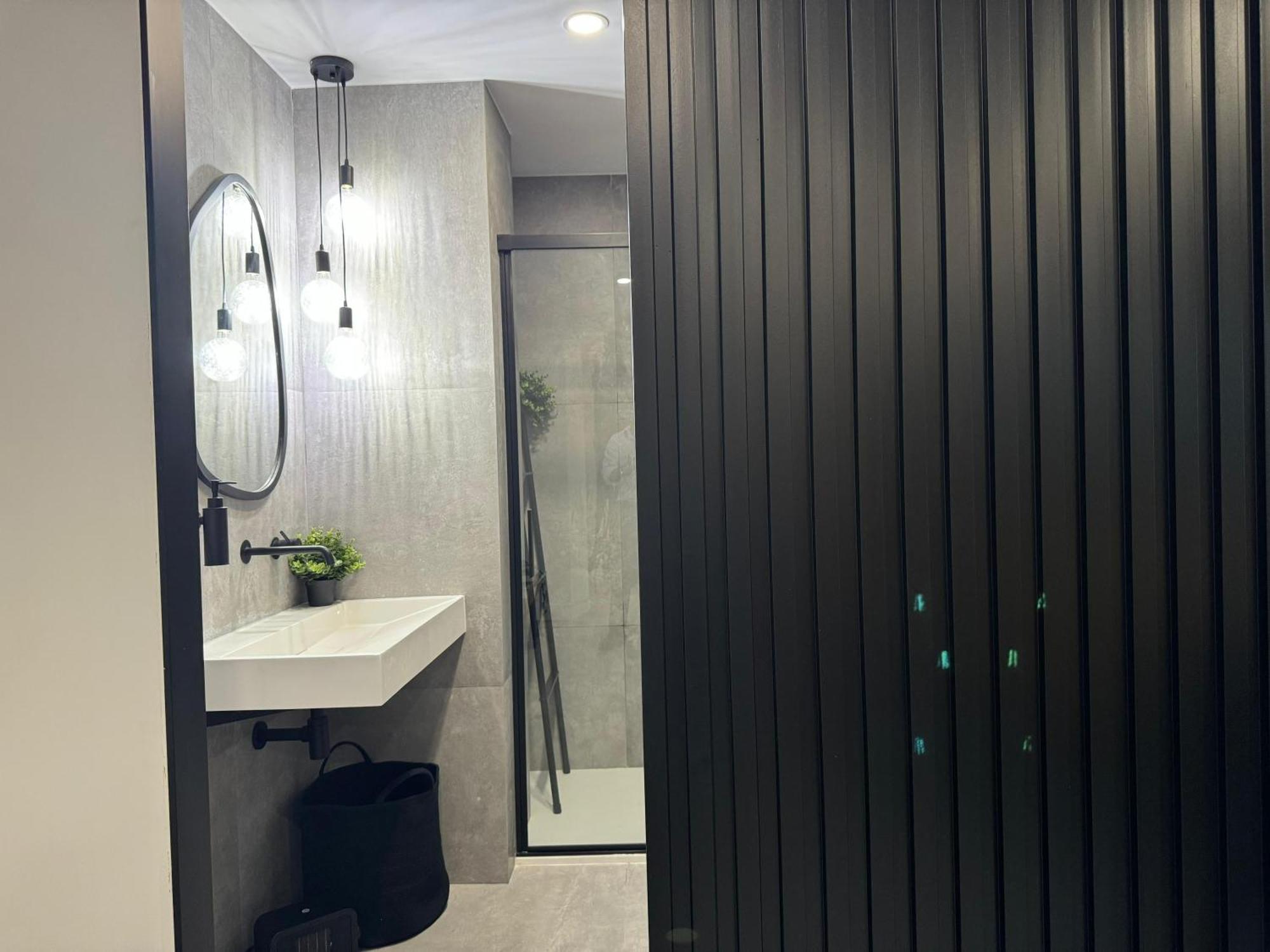 Apartamento Deluxe Lajuderia Con Parking Gratis Cordoba Exterior photo